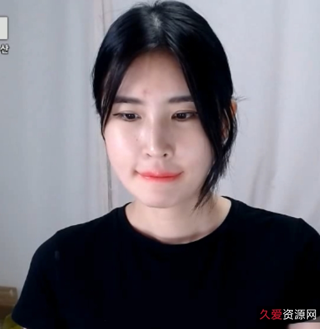 韩国主播ekgp御姐甩奶按摩17.4GG，高清视频震撼上线