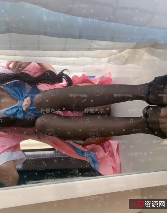 柠檬汽水私人定制热舞合集：23v7.1g视频收藏175，百度ED2K热门搜索