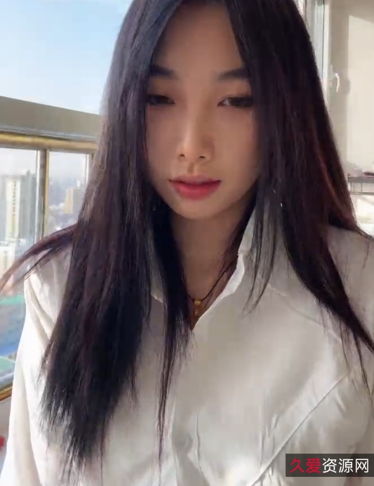 丝足羞辱小X大王：珍藏普通尺度视频53v21.4g