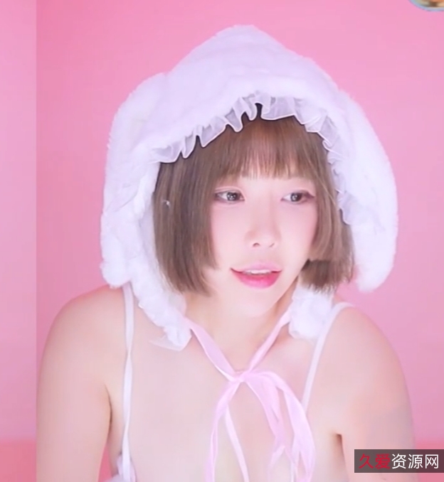 韩国BJ福利姬holymoly，26v4.4g，百度ED2K收藏达54，竞争激烈的视频主播