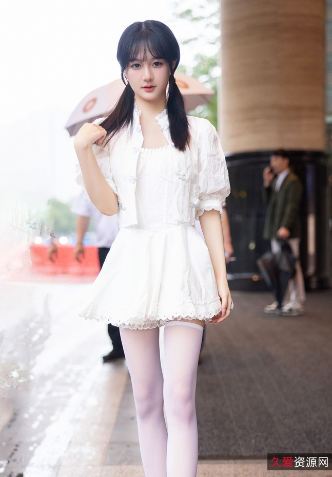 秀人网谢小蒽福利视频合集28g，粉丝必收！