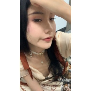 情易直播胆胆38v15.3g：尺度适中，按需下，百度、ED2K都有