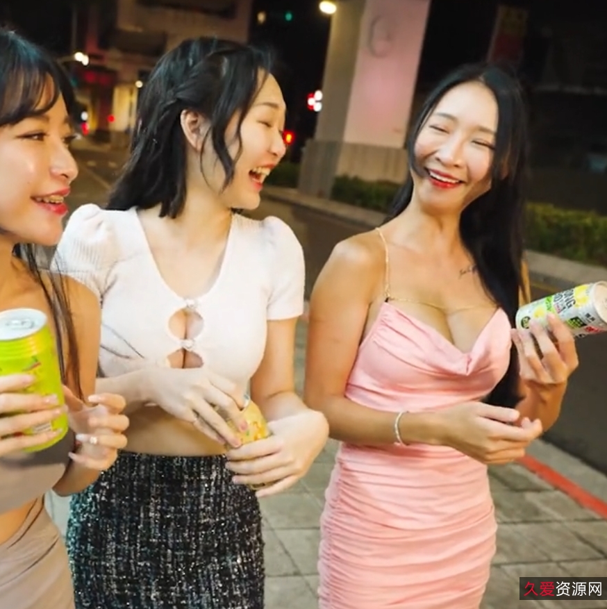 传媒女星魏乔安新增1v视频，收藏量高达377，视频大小76v89.7g，备受关注！