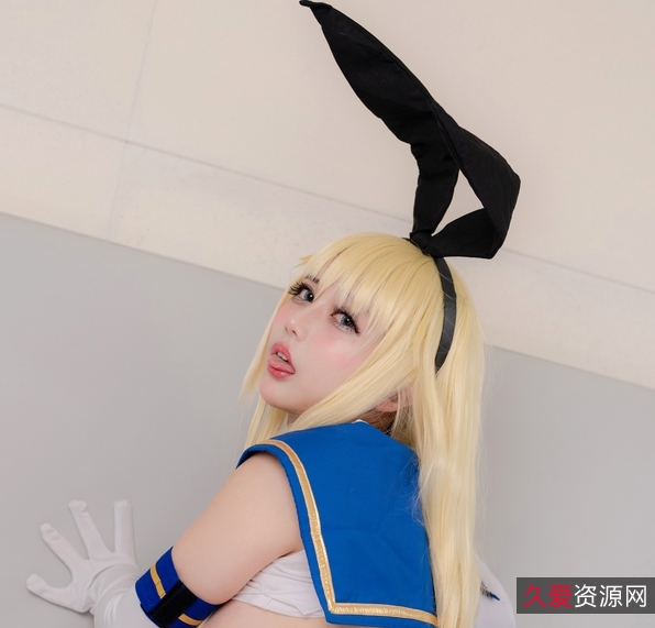 在这段介绍中，我们可以提取以下关键信息来为该商品取一个微博红人小丁带你探索的136g合集：首次放飞自我，百度链独家收藏