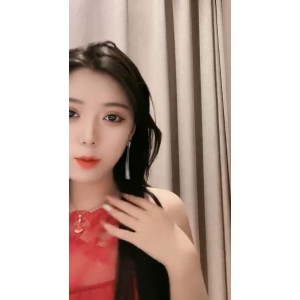 欢篮球和人气女神的球迷来说，绝对是一个不可错过的收藏。赶快来感受汝模姬的奶球魅力吧！