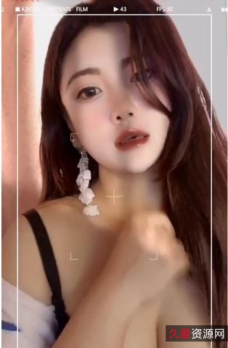 虎牙人气王浮力姬金鑫蔓笙完整合集：颜值身材才艺一应俱全21V1.98G