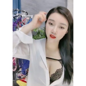 风韵女人小热裤，收藏98部百度ED2K视频