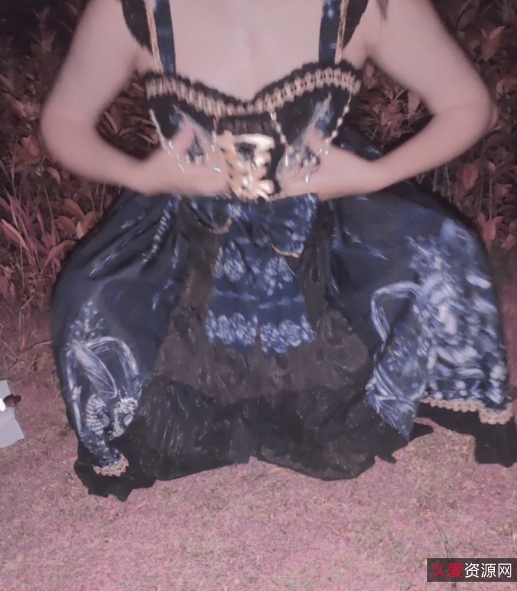 户外合集百度盘海角小乖乖女胡九万最新视频6V1.19G,水晶棒互动解压体验