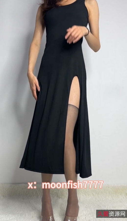 美腿橙子户外展示最新合集1597V77.1G，精彩收藏