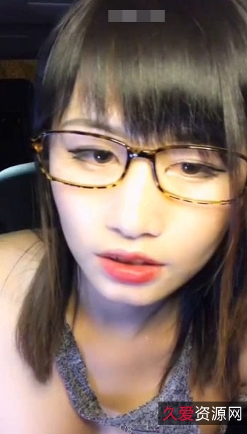 经典不朽魅心户外传奇视频5部31.9G退役女主播太诱人