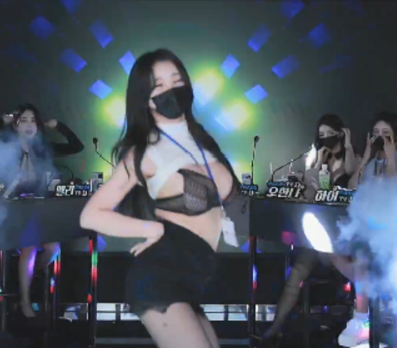 熊猫班jinricp脱衣舞秀330v2213G精品合集