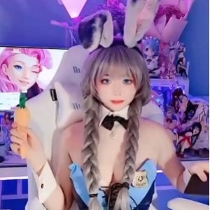 抖音佳佳拖把太顶了福利80部5.8g合集