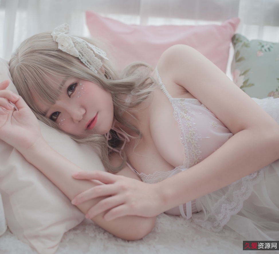 Yoko网红COSER宅夏26套8.3g作品集，精彩收藏普通作品