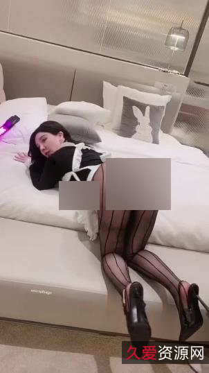 潘娇娇秀人网31V作品合集6.7G太犯规了