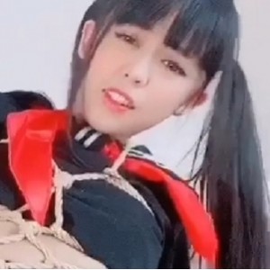 推特Kittyxkum互动视频20部6.7G太撩人