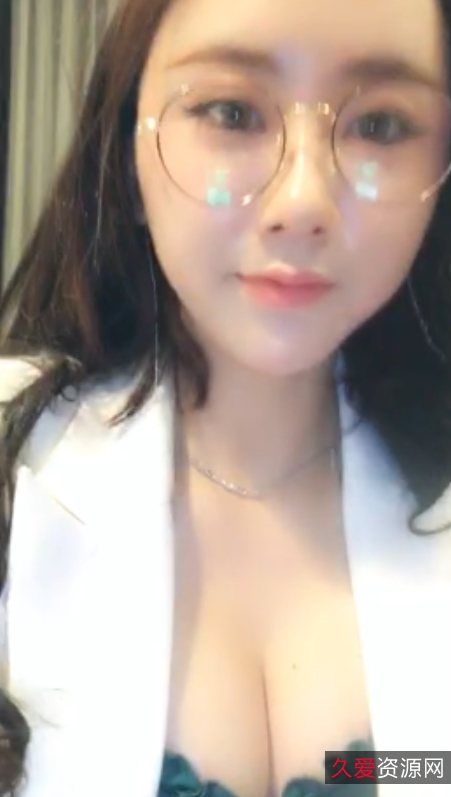 易直播脚部特写珍藏合集92部42G第一视角盛宴