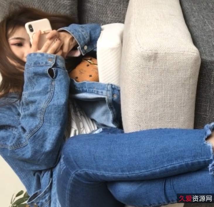 试衣间李露私拍珍藏版27部1.35G绝密展示