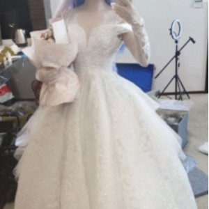 水银灯COS知更鸟绝密展示推特伪娘四人游1V450M服装诱惑