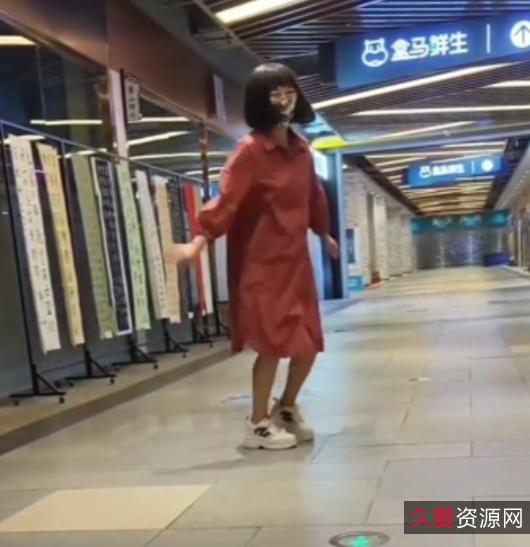 喵星人推特户外合集597m29v太嫩了