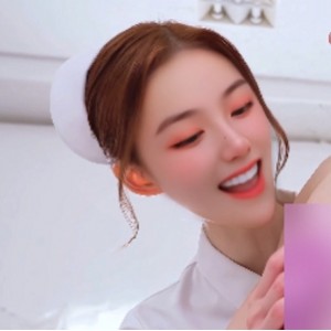 推特孙一宁AI换脸白丝护士1V2.05G优质身材