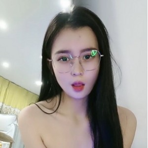 元宝眼镜娘反差视频41部60G太顶了