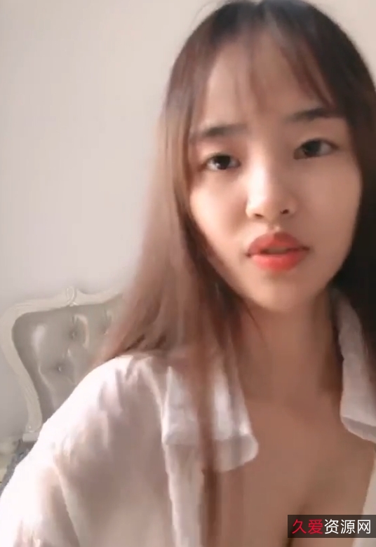 阿桃推特学妹馒头诱人5v8.7g珍藏