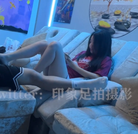 丝足圈11月精品特辑26G多V实拍