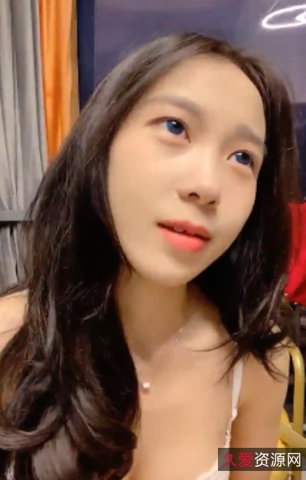 推特月月嗷优质反差合集310部170G