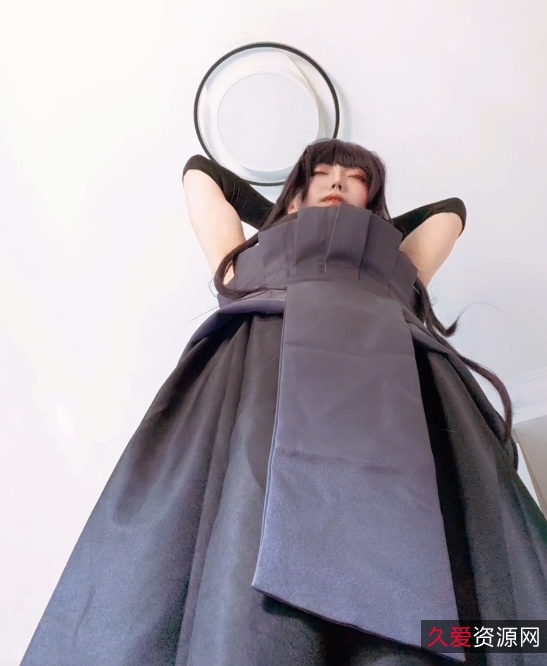 推特Calir_CC伪娘作品11部2.75G优质