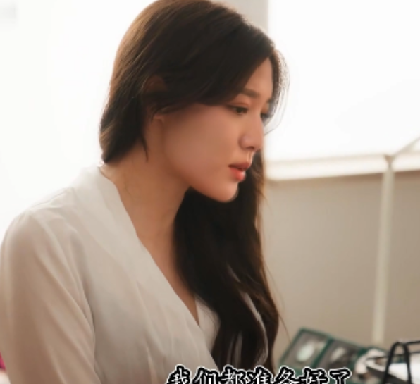 王楚然AI换脸黑丝销售合集1G太销魂了