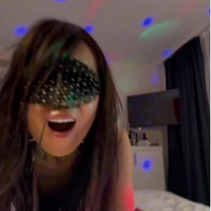 推特michellewiwi三人游1.43G劲爆