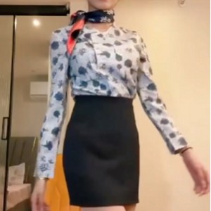 甜桃椰子抖音蜜臀推车秀423MB美腿合集太顶了