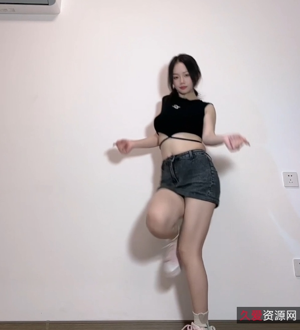 1部推特蚊子动感热舞417.2MB极致诱惑